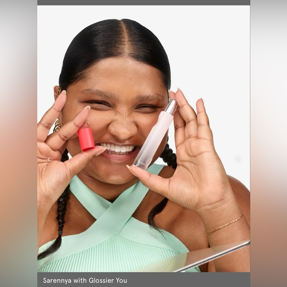 NEW Glossier You Rollerball Small Size 8 ml - Picture 7 of 17